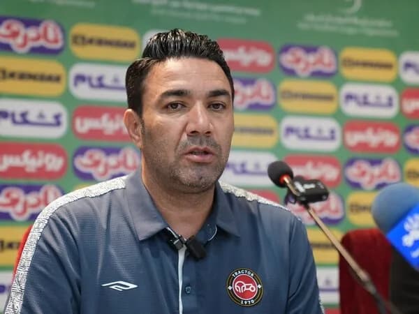 نکونام حرفش را عوض کرد!