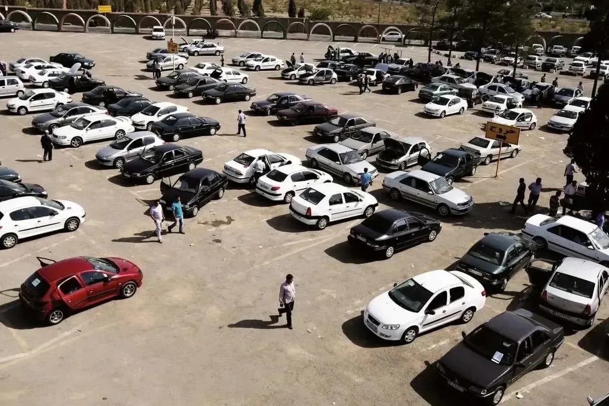 کاهش قیمت خودرو امروز چهارشنبه ۱۵ مهر؛ نرخ تازه محصولات ایران‌خودرو و سایپا را ببینید