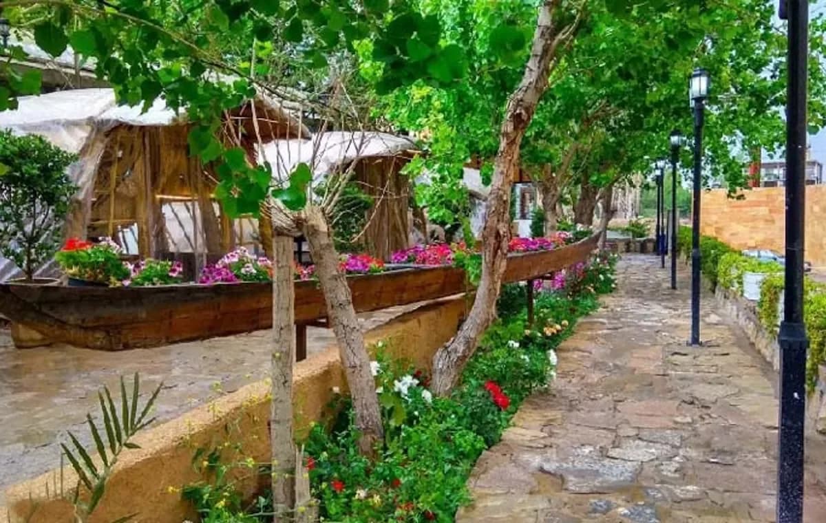 شاندیز مشهد؛ راهنمای کامل دیدنی‌ها، رستوران‌ها و مسیر دسترسی