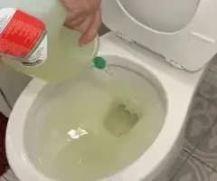 ۵ راه خانگی باز کردن لوله فاضلاب دستشویی