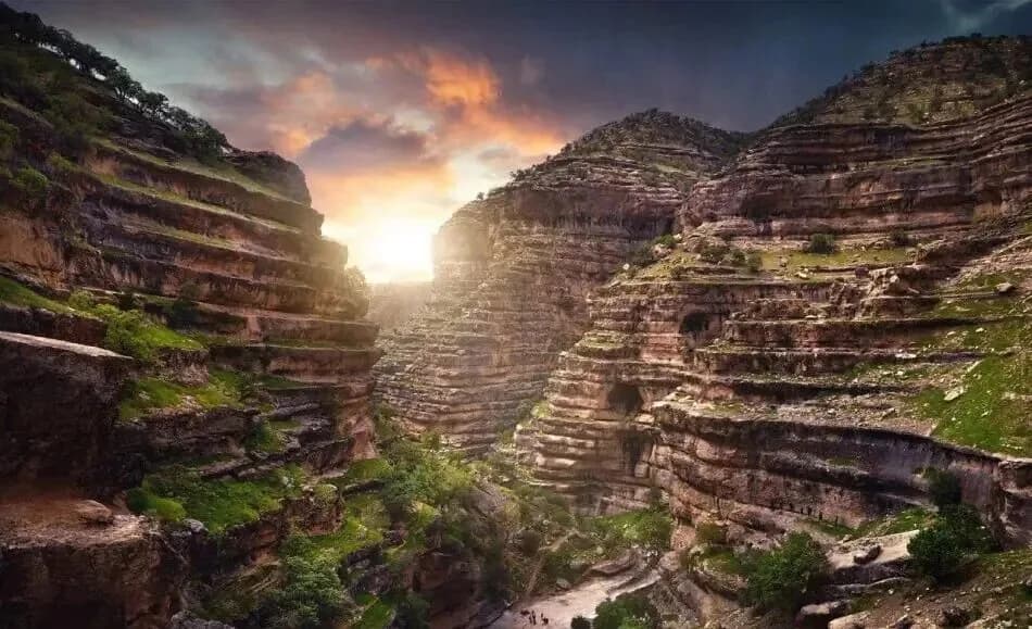 ۵ دره شگفت‌انگیز ایران برای سفری متفاوت + عکس